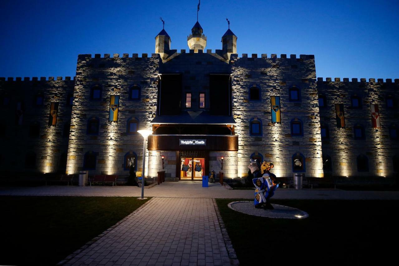 Legoland Castle Hotel Billund  Exterior photo